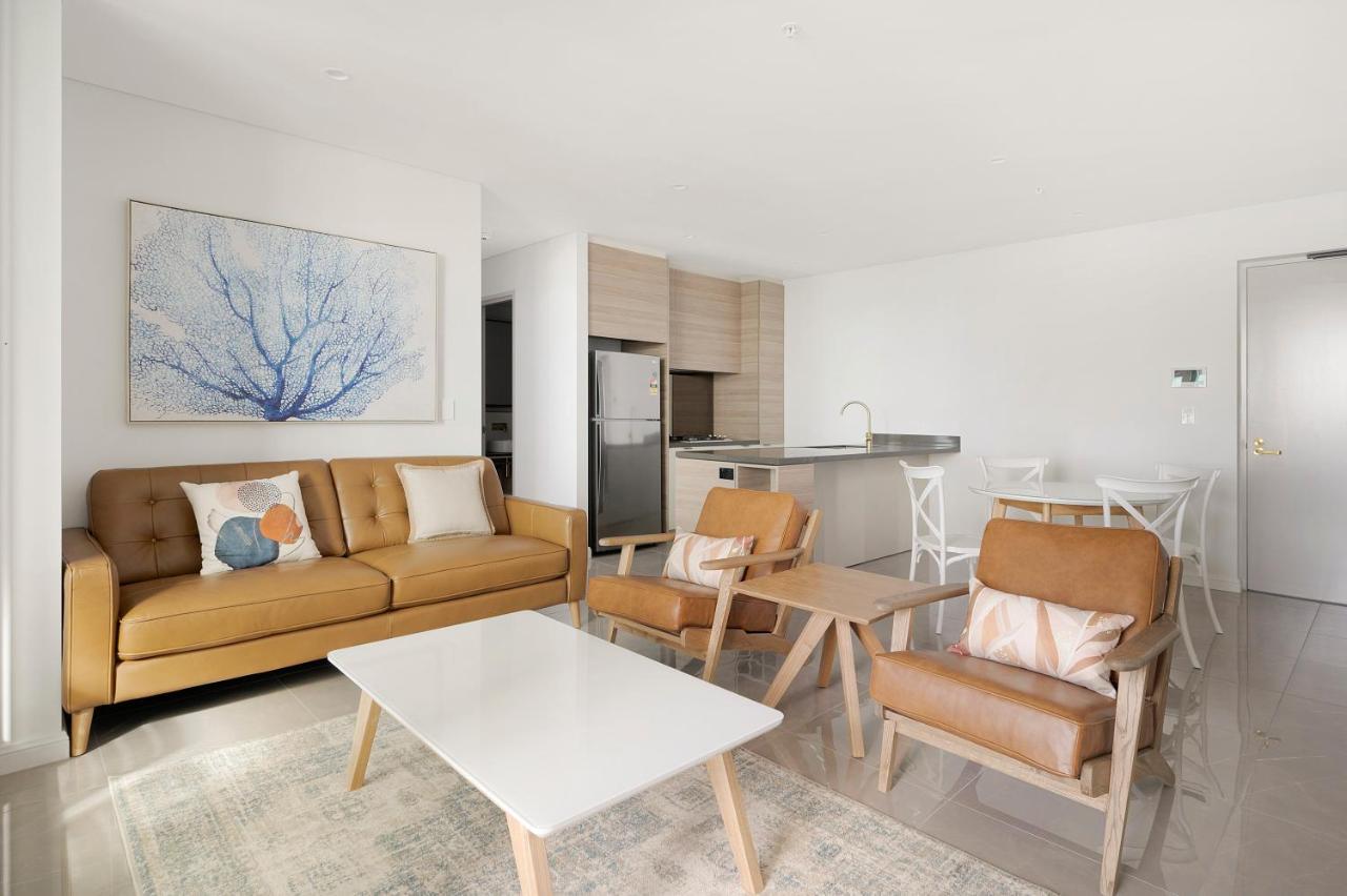 Sea View Beachfront Apartment In Surfers Gold Coast Esterno foto